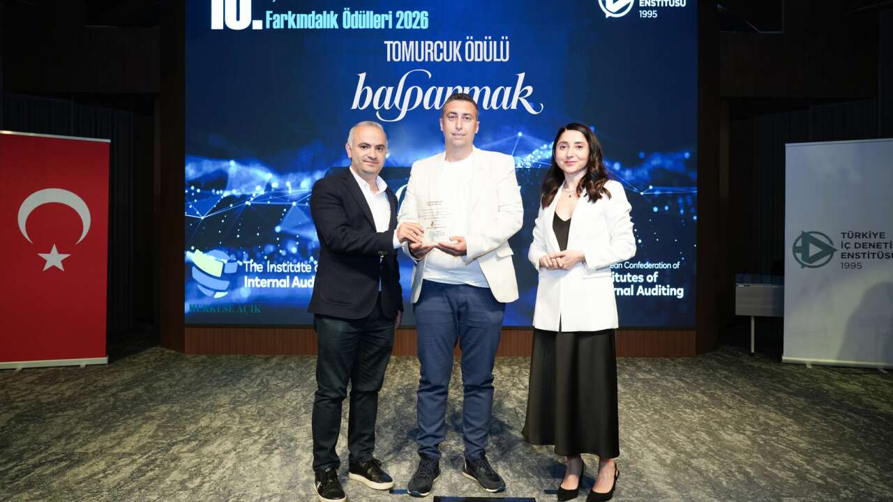 Balparmak’a “Tomurcuk Ödülü”