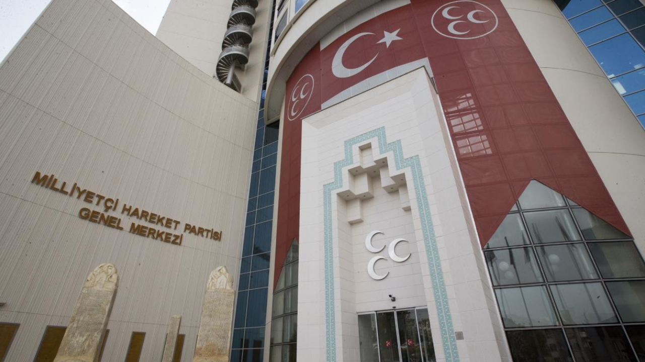 MHP'li belediye başkanı hakkında ihraç kararı
