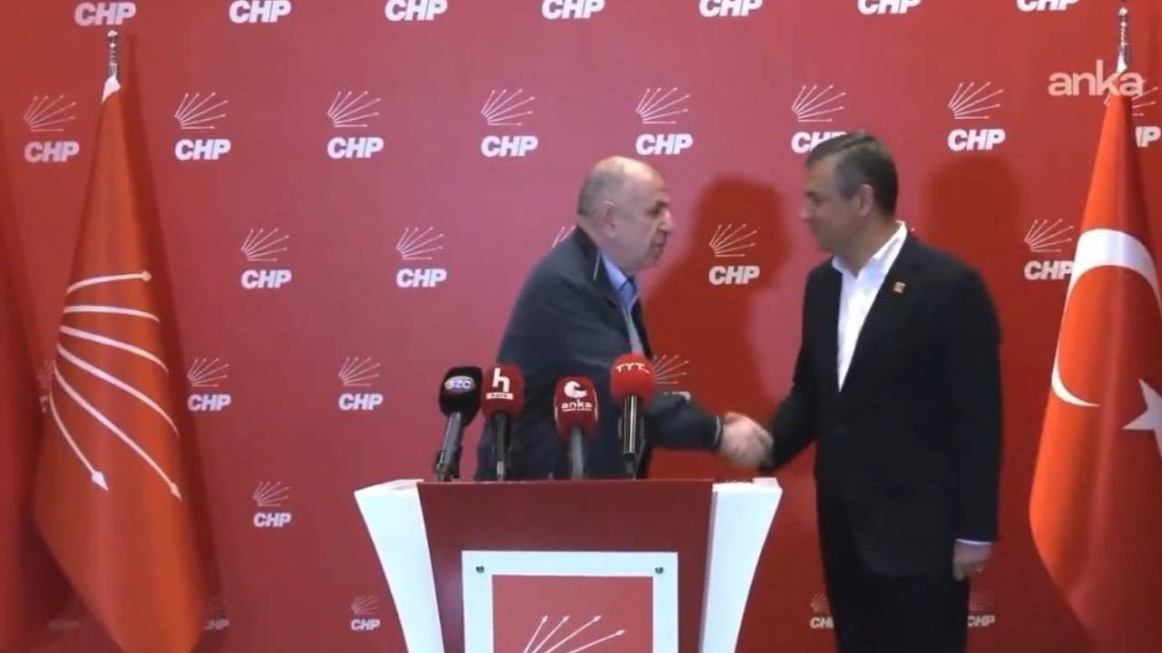 Ümit Özdağ’dan CHP’ye gece yarısı ziyareti: "Biz de bu mücadelenin içerisindeyiz"