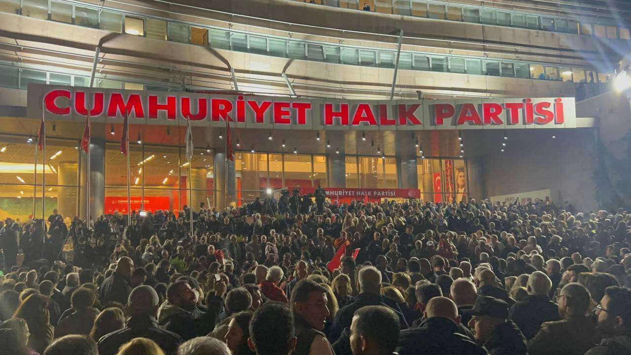 Financial Times mutlak butlan kararını yorumladı: Türkiye ekonomisi için yeni sınav