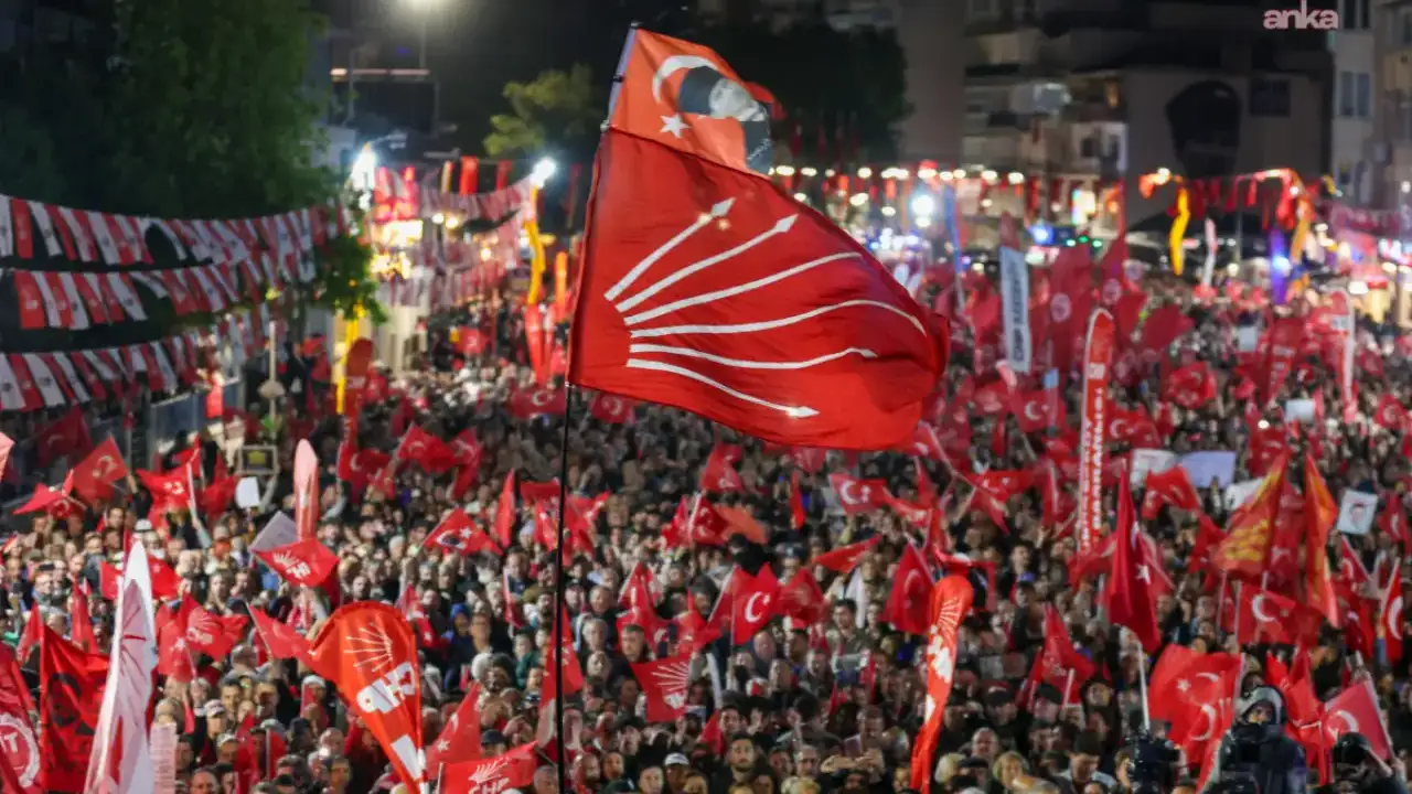 CHP'li eski 39 milletvekilinden ortak açıklama: 'Mutlak butlan' bir darbedir