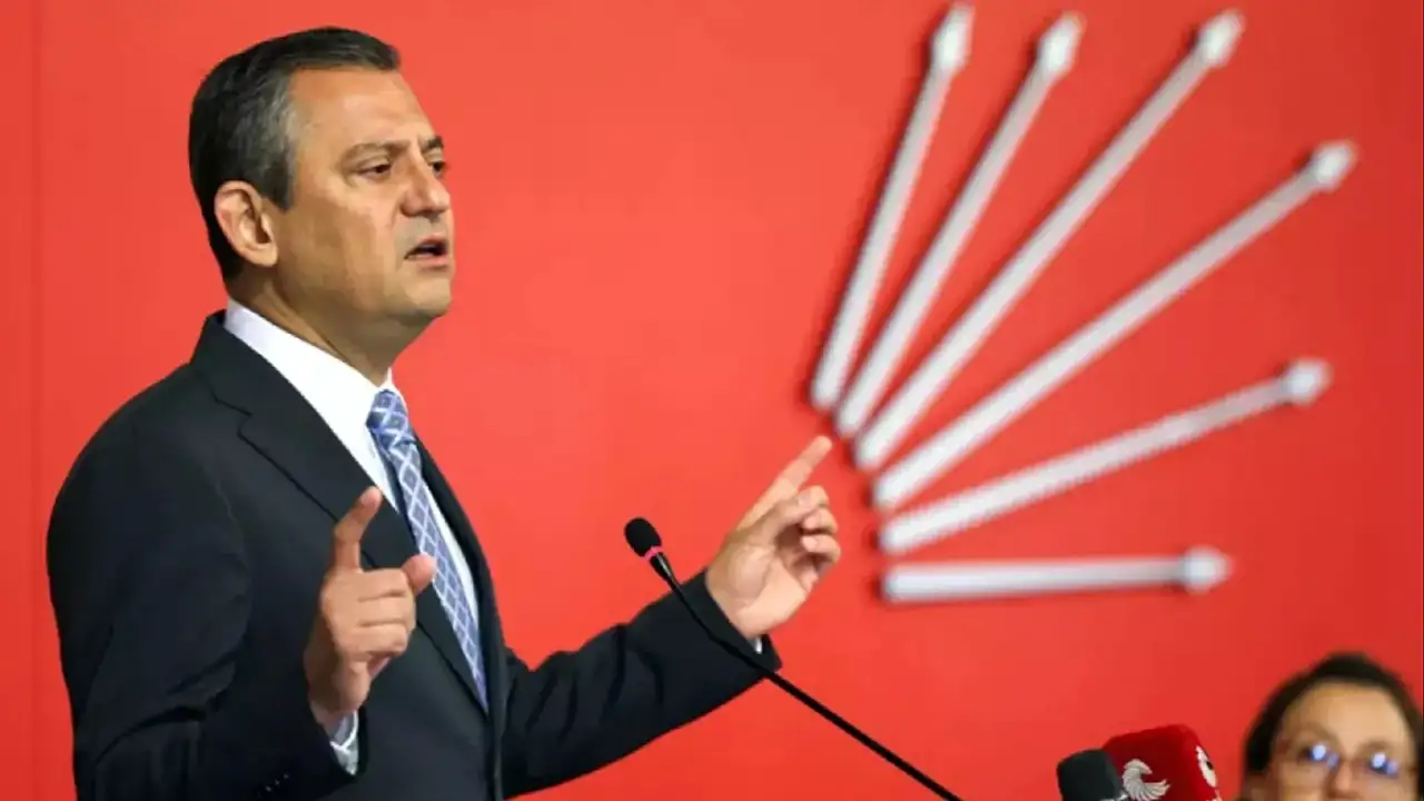 Özgür Özel: Beni ve arkadaşlarımı ihraç edebilirler