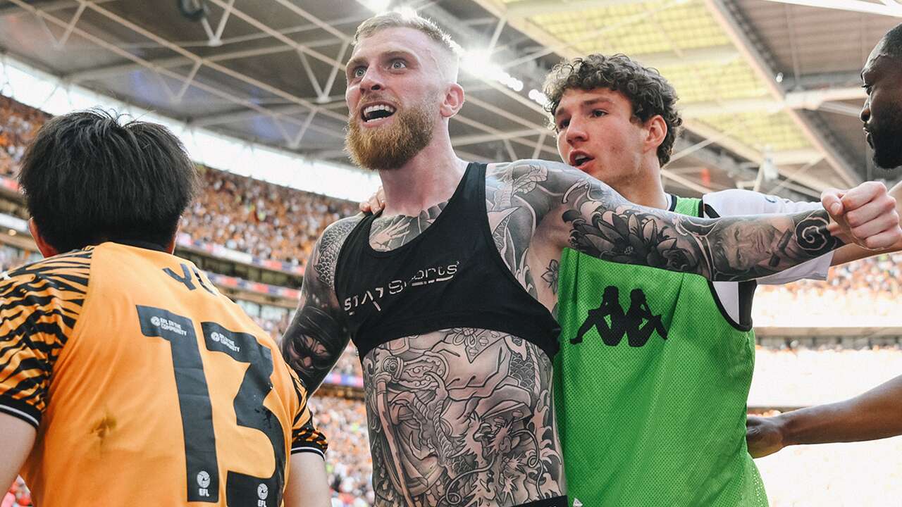 Hull City, Premier Lig'e yükseldi