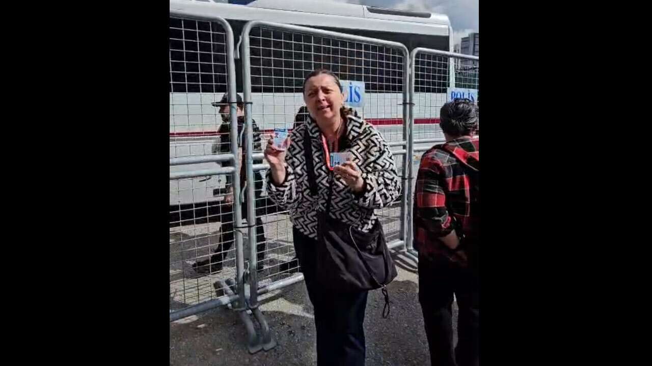 CHP Genel Merkezi’nde gazeteciliğe de abluka!