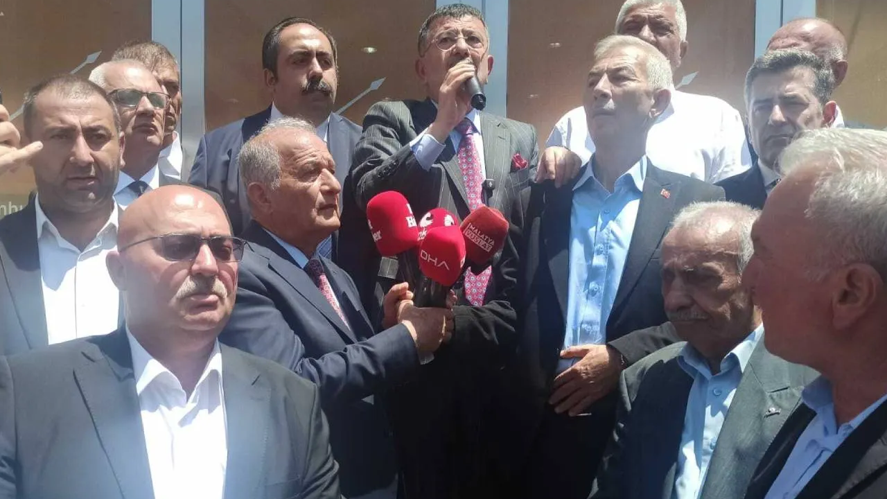 Veli Ağbaba: Suçum Özgür Özel’i desteklemekse, o bedeli ödeyeceğim!