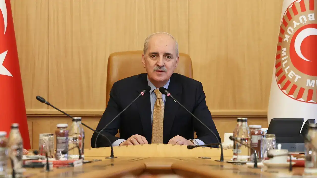 Kurtulmuş’un bayram mesajında 'anayasa' çıkışı