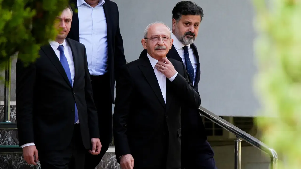 Kılıçdaroğlu'nun 'Halk Buluşması'na parayla insan toplama iddiası! Şehirlerden otobüsler kaldırılıyor