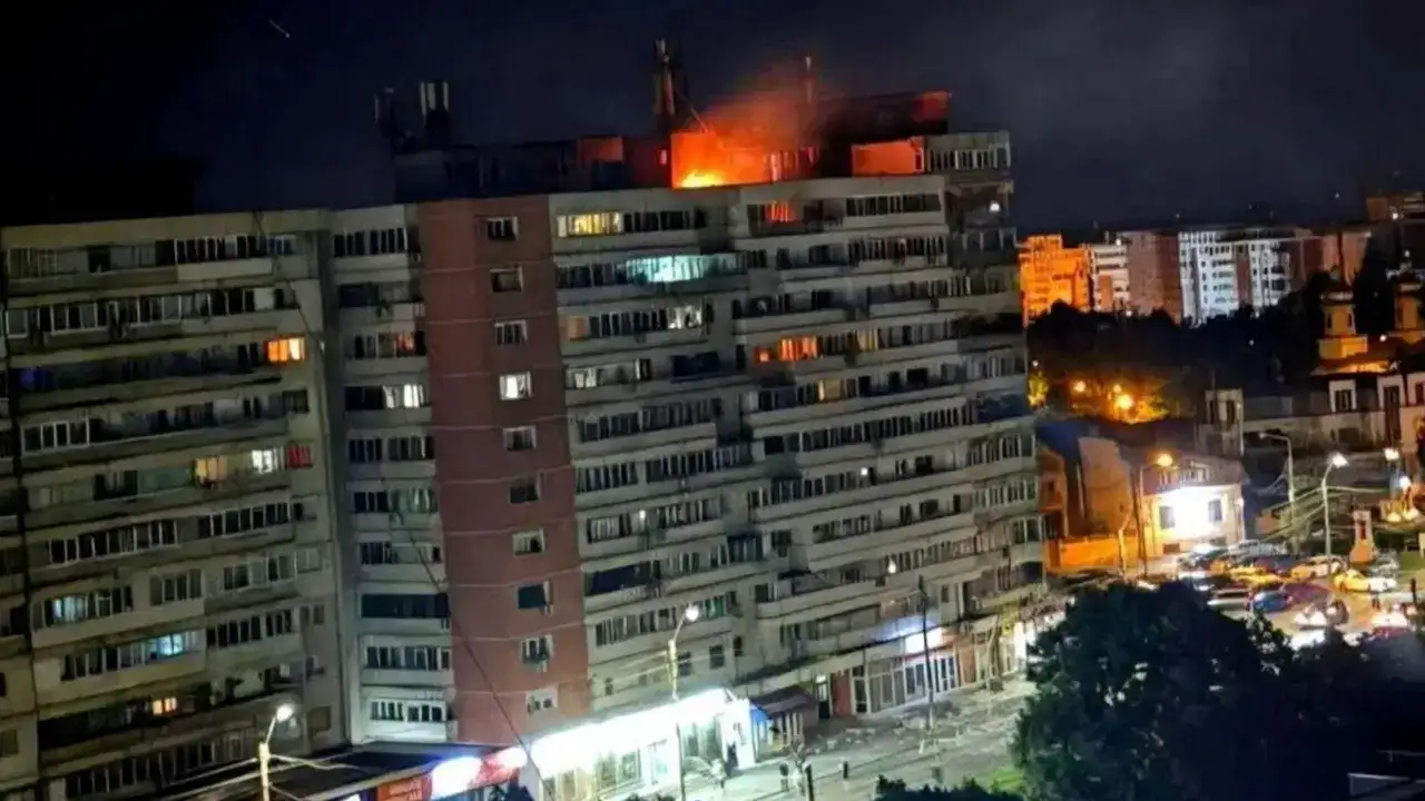 Rusya Romanya’da sivillerin yaşadığı apartmanı vurdu!