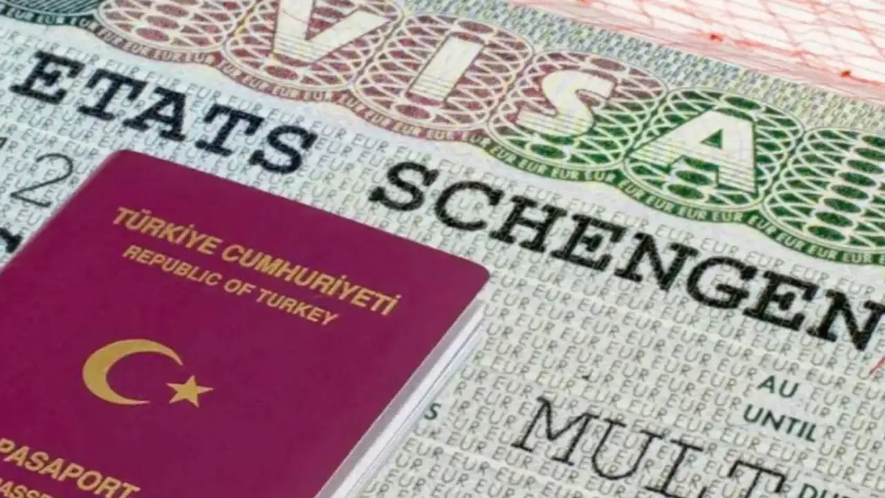 Schengen vizesinde kriz: Randevular botlarla bloke ediliyor, tam 1000 dolara randevu satılıyor