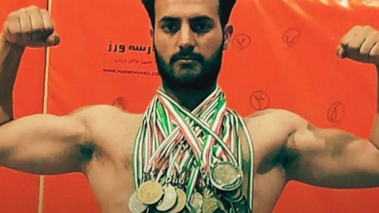İran, ünlü boksöre idam cezası verdi