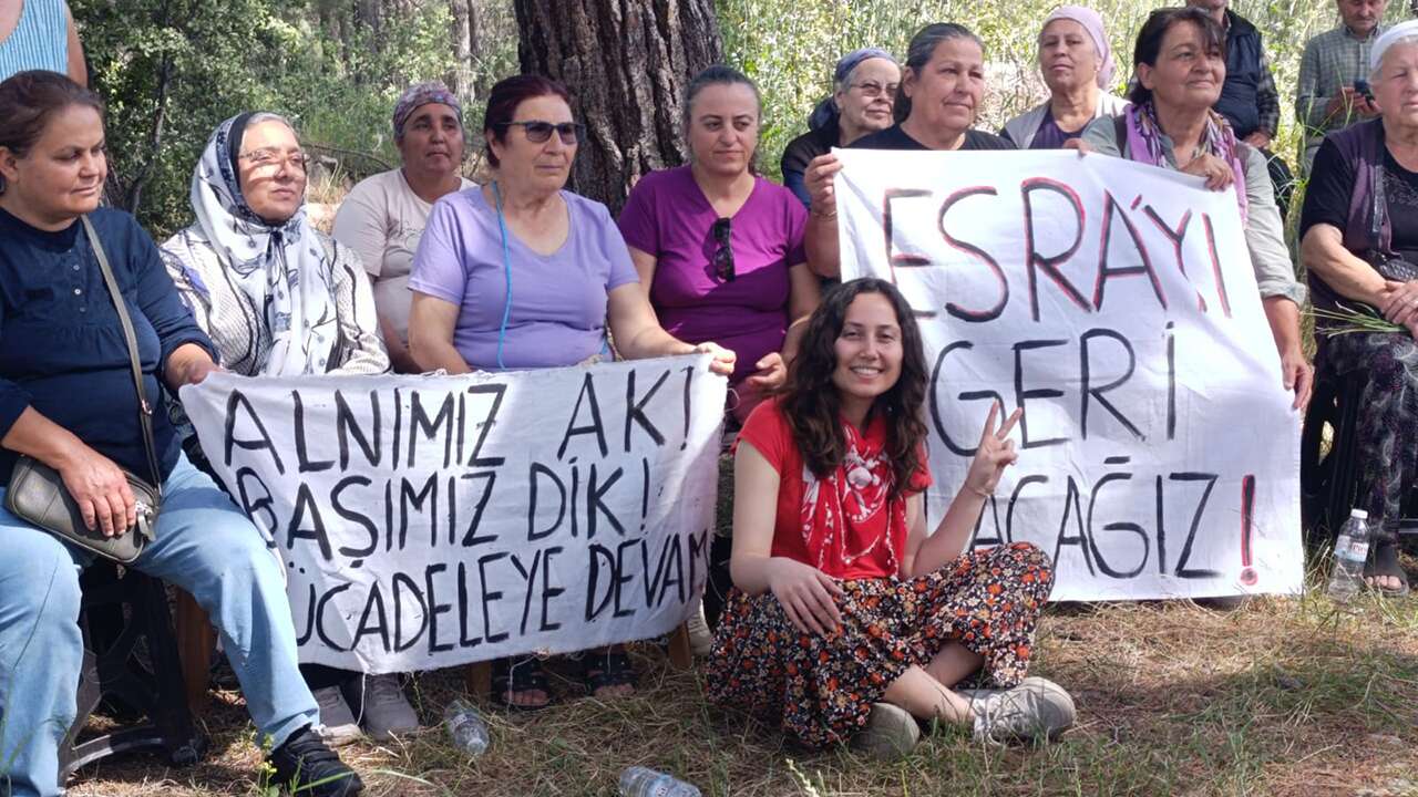 Esra Işık'ın yurt dışına çıkış yasağı kaldırıldı