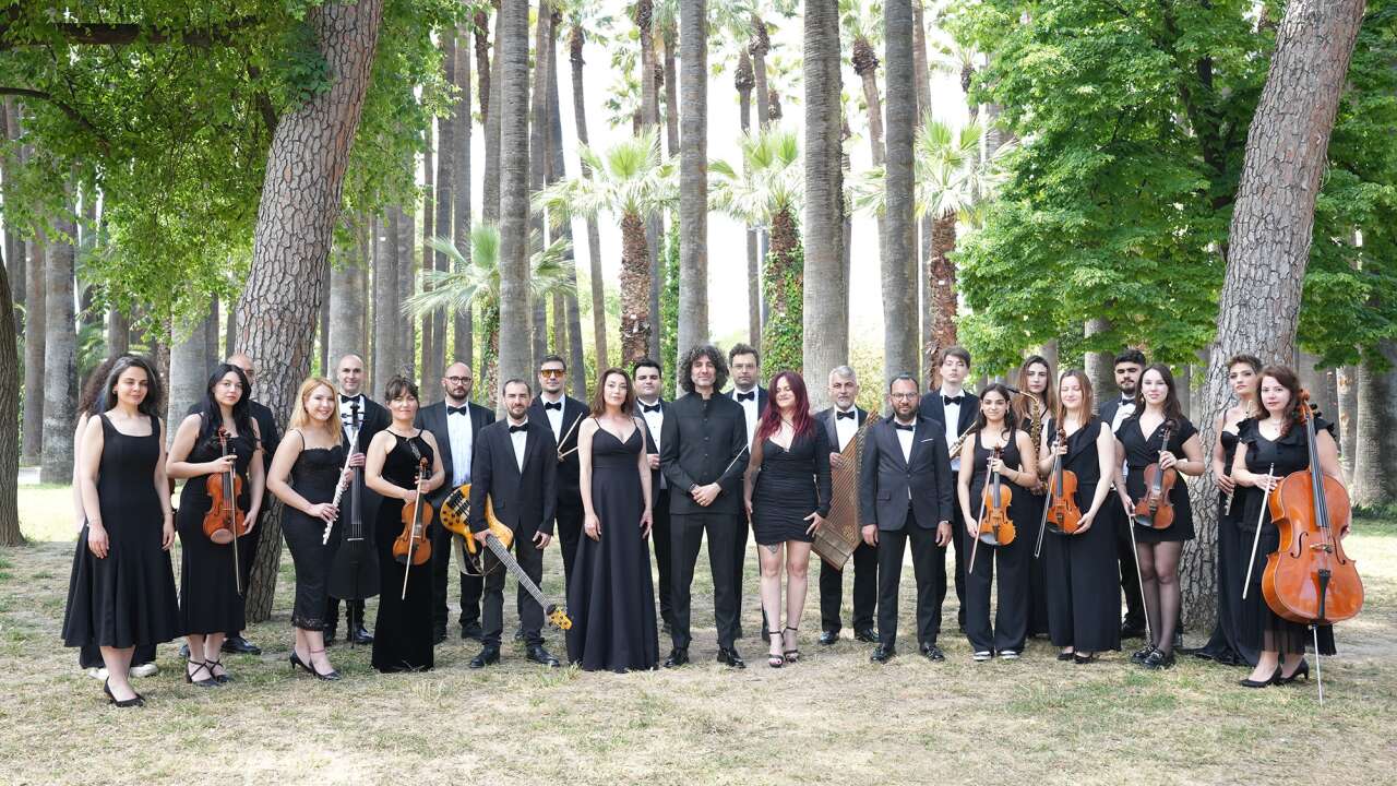 İzmir’e iki yeni orkestra: İlk konserler haziranda