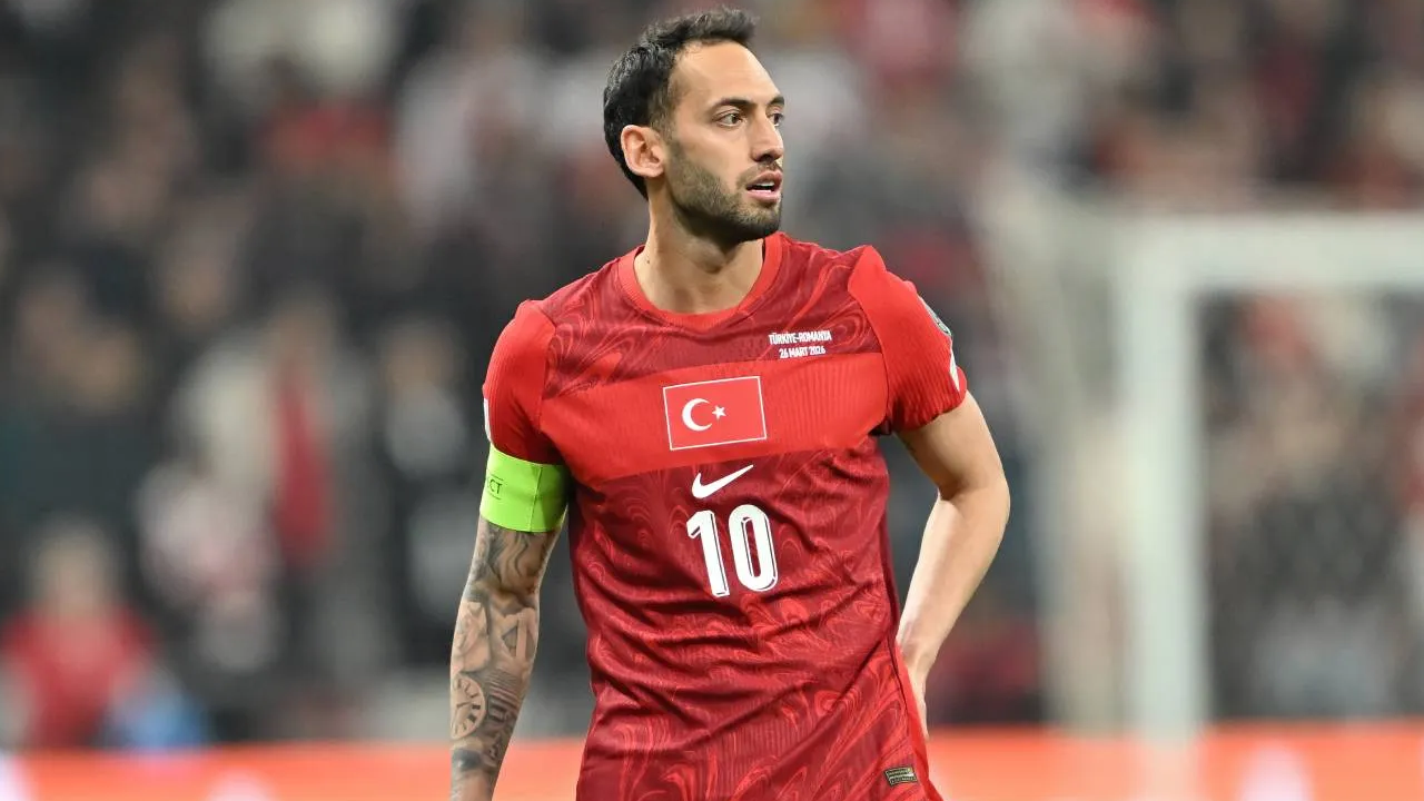 Hakan Safi'den Hakan Çalhanoğlu hamlesi: Menajeri İstanbul’a geldi!