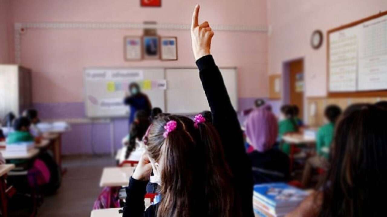 Eğitimde kız çocuklarına ihanet!