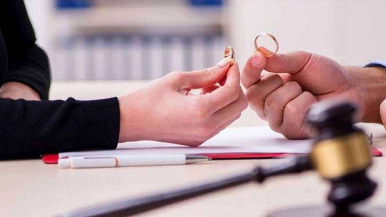 Kadınların ‘nafakaya süre biçilemez’ isyanı