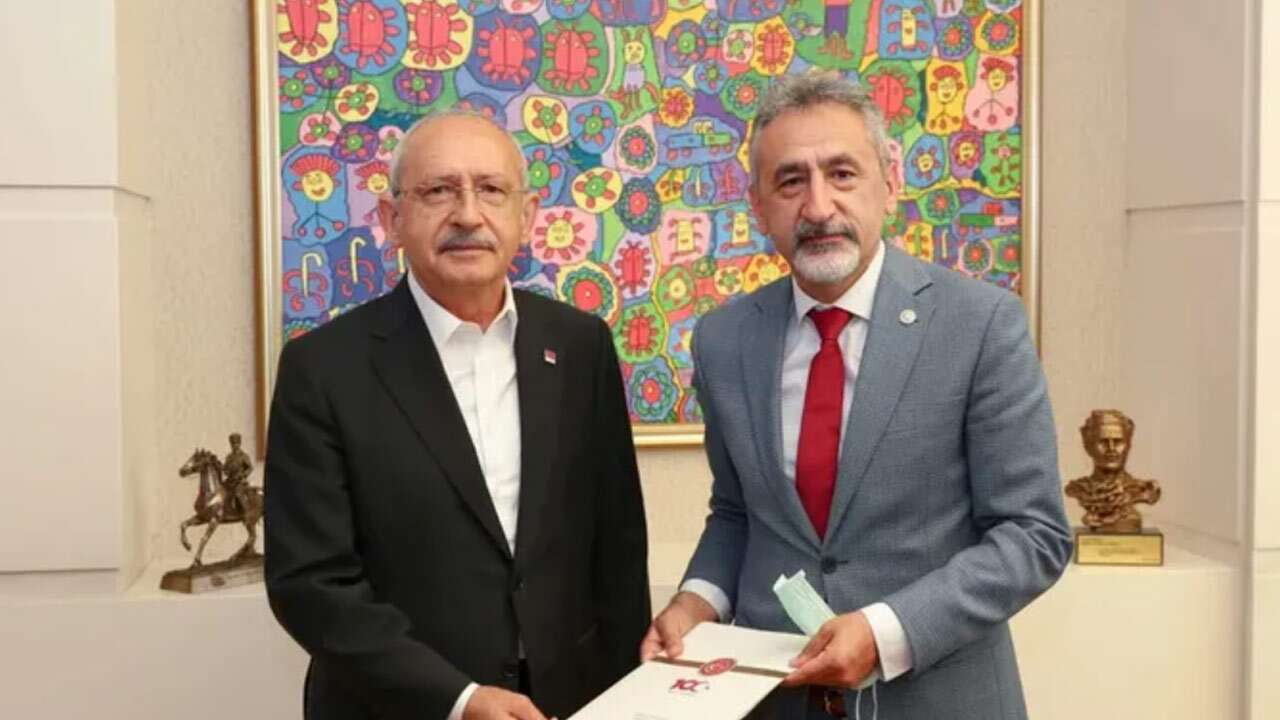 CHP’li vekil Adıgüzel’den Özel ekibine sert sözler