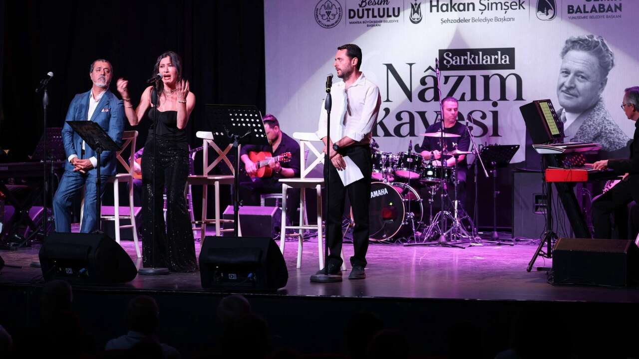 Nâzım Hikmet Manisa’da şiir ve şarkılarla anıldı