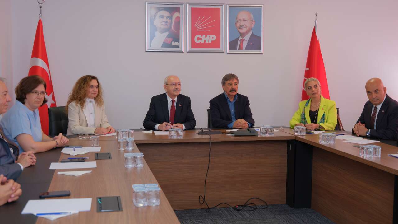 CHP'de ihraçların iptaline 3 vekil şerh koydu: Karar yok hükmündedir, kabul edilemez