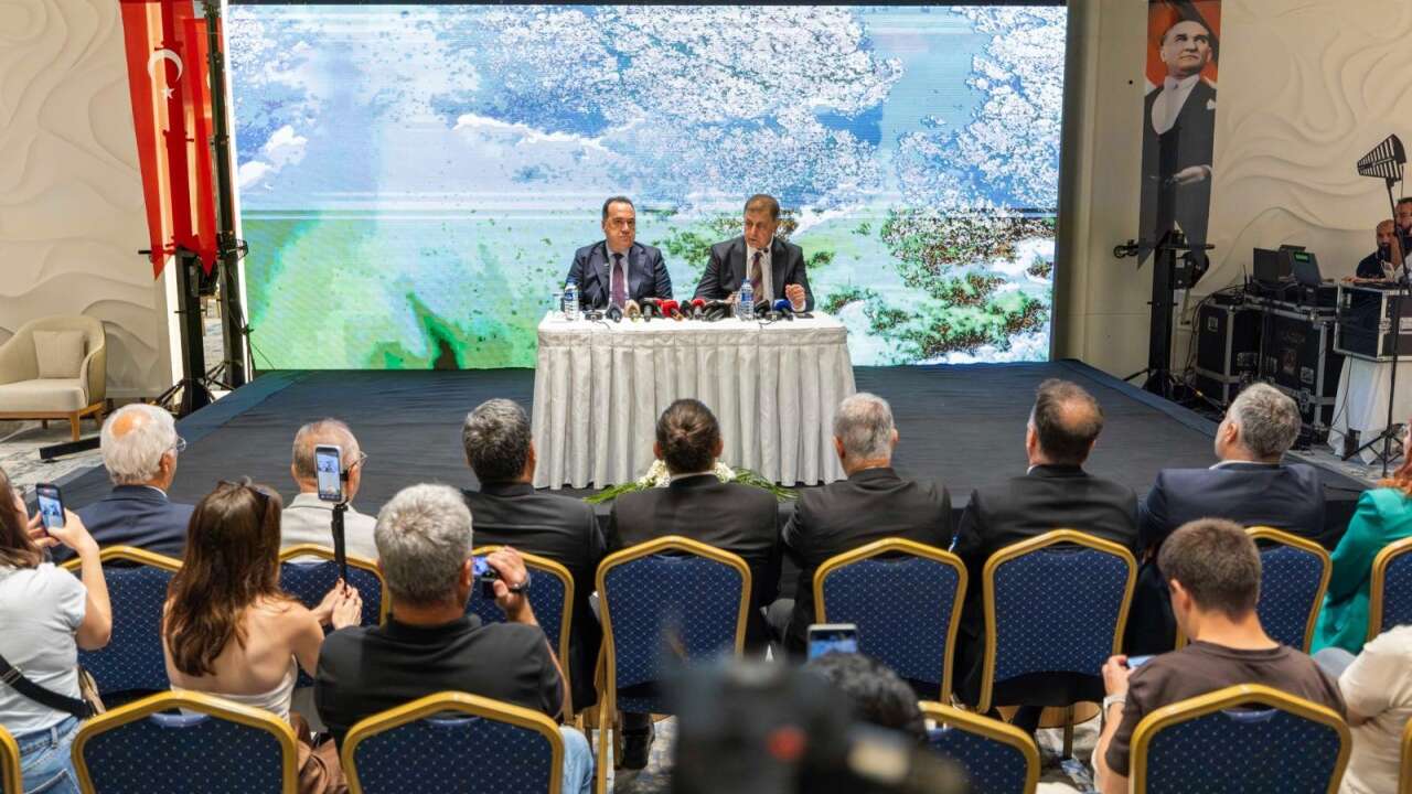 Gediz için iki başkandan çağrı: Suyun siyaseti olmaz, sadece geleceği olur