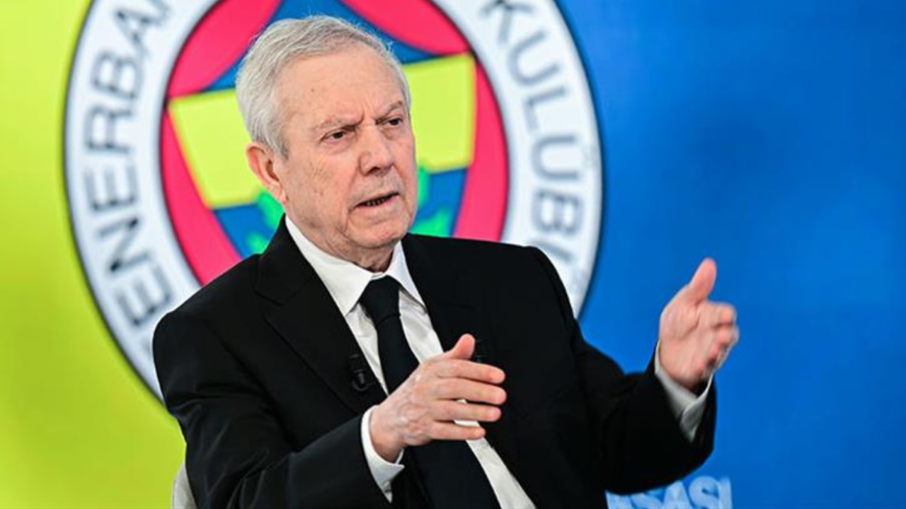 Aziz Yıldırım’dan Hakan Safiye yaylım ateşi: "Açıkladığı oyuncular için 500 milyon euro lazım"