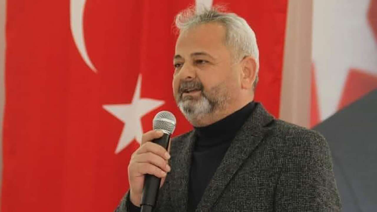 AK Partili başkan görevinden istifa etti