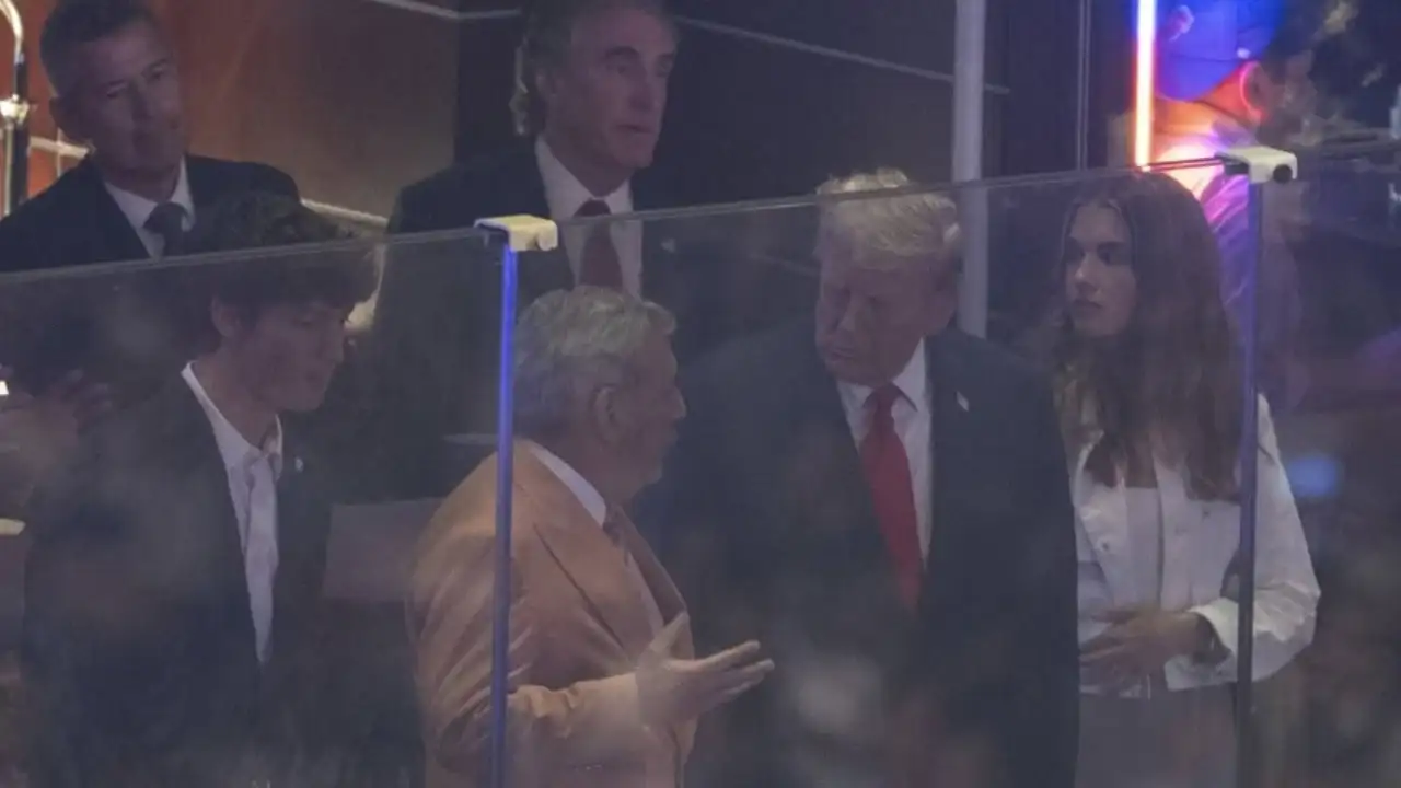 Trump gece boyunca yuhalandı!