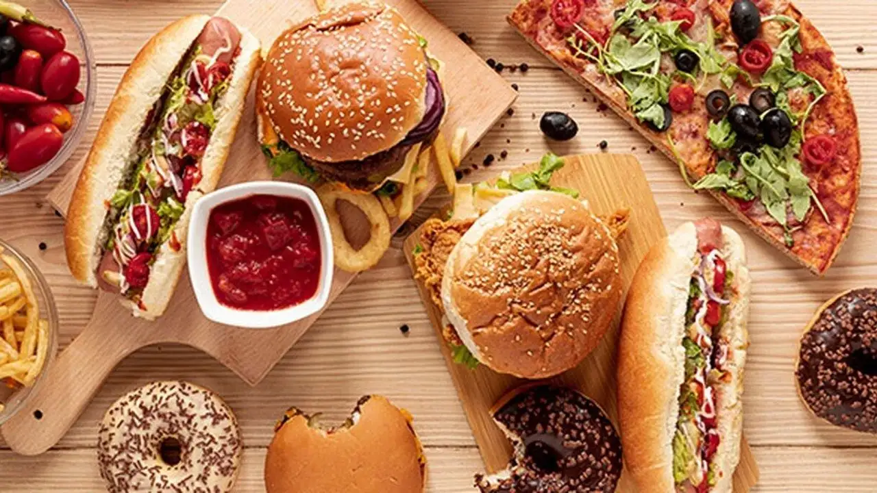 Fast-food devinde kriz: 700’den fazla şube kapanıy