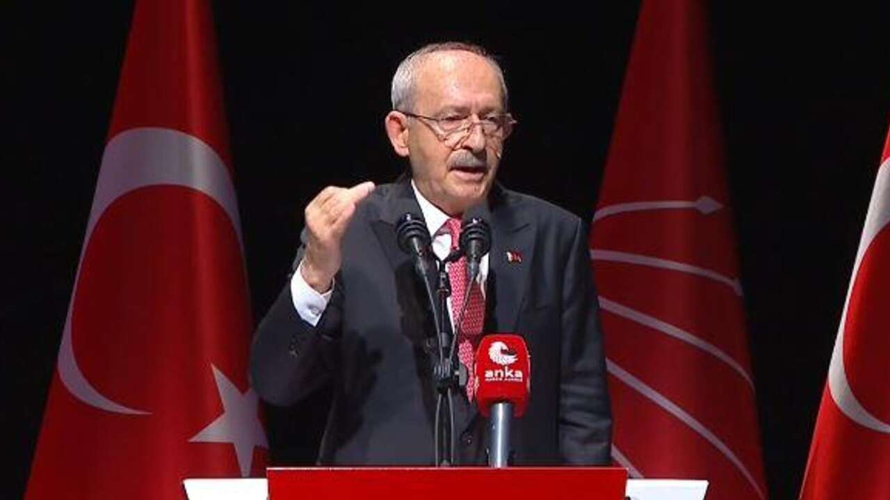 Kılıçdaroğlu grup toplantısı yapamadı, Genel Merkez'de konuştu