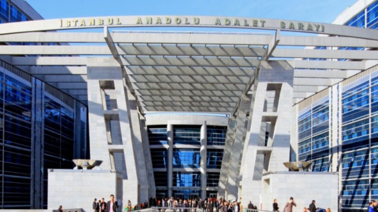 İstanbul'da 192 milyar liralık bahis operasyonu: 74 şüpheli tutuklandı