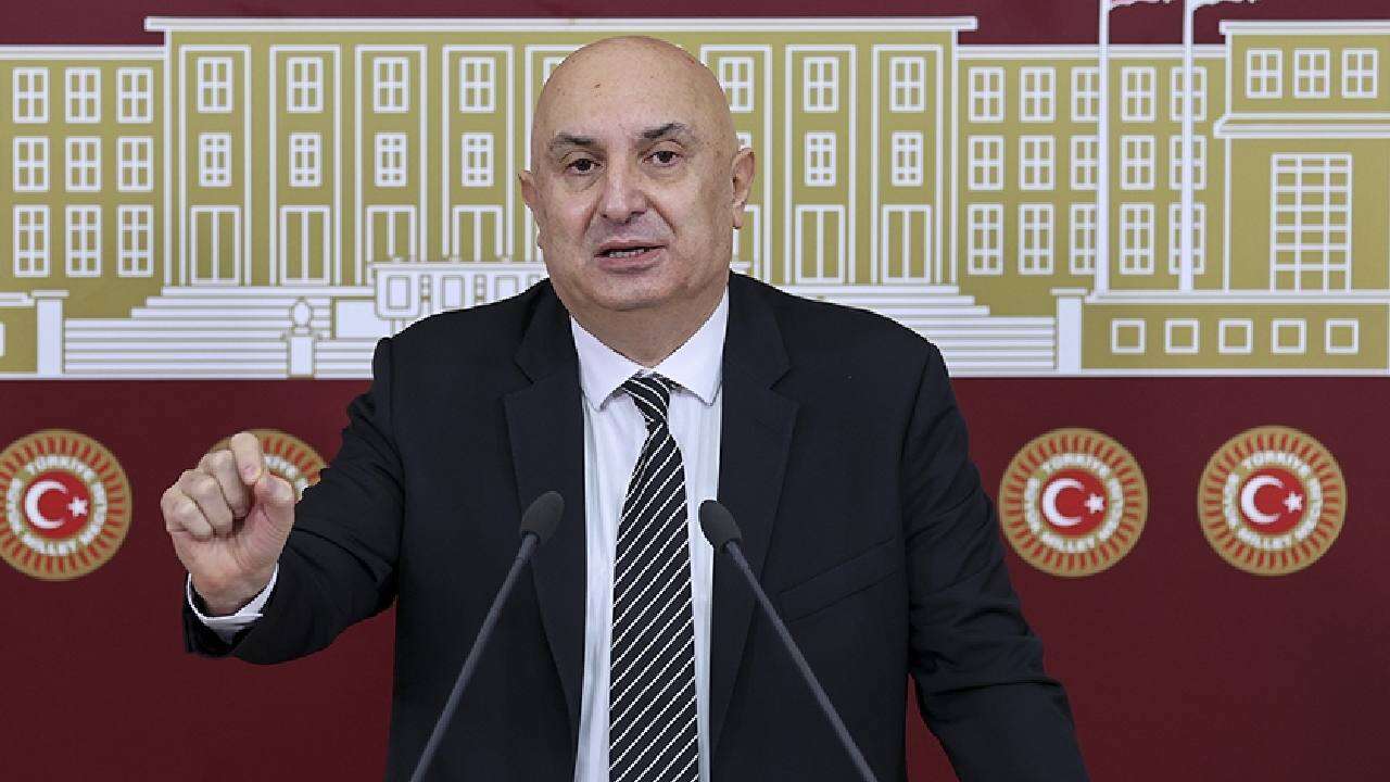 CHP PM üyesi Engin Özkoç’tan ihraçlara itiraz