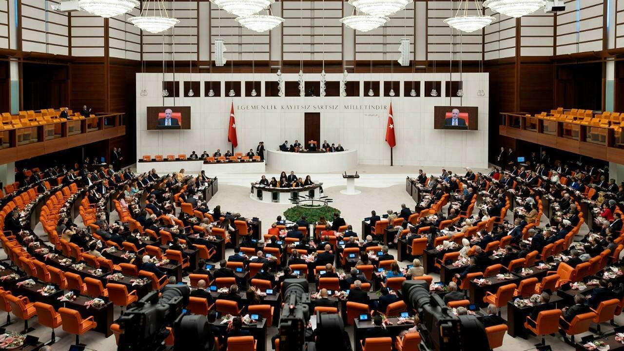 CHP sordu, Bekir Bozdağ TBMM verilerini paylaştı