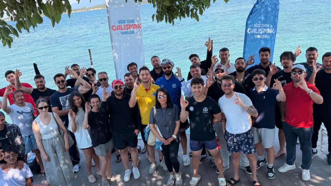 İzmir sahillerinde hayat nöbeti