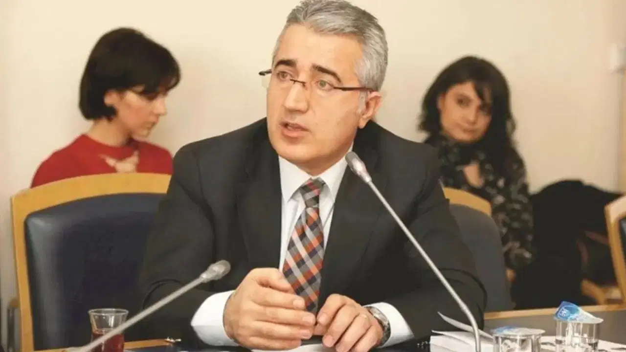 'Butlan’ yönetimi Bülent Yücetürk’ü disipline sevk etti: 'Fiilen işgal girişimini eleştirdiğim için'