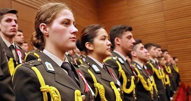 Askeri sınavlarda tarikat bağlantılı adaylara yüksek not verildiği iddiası
