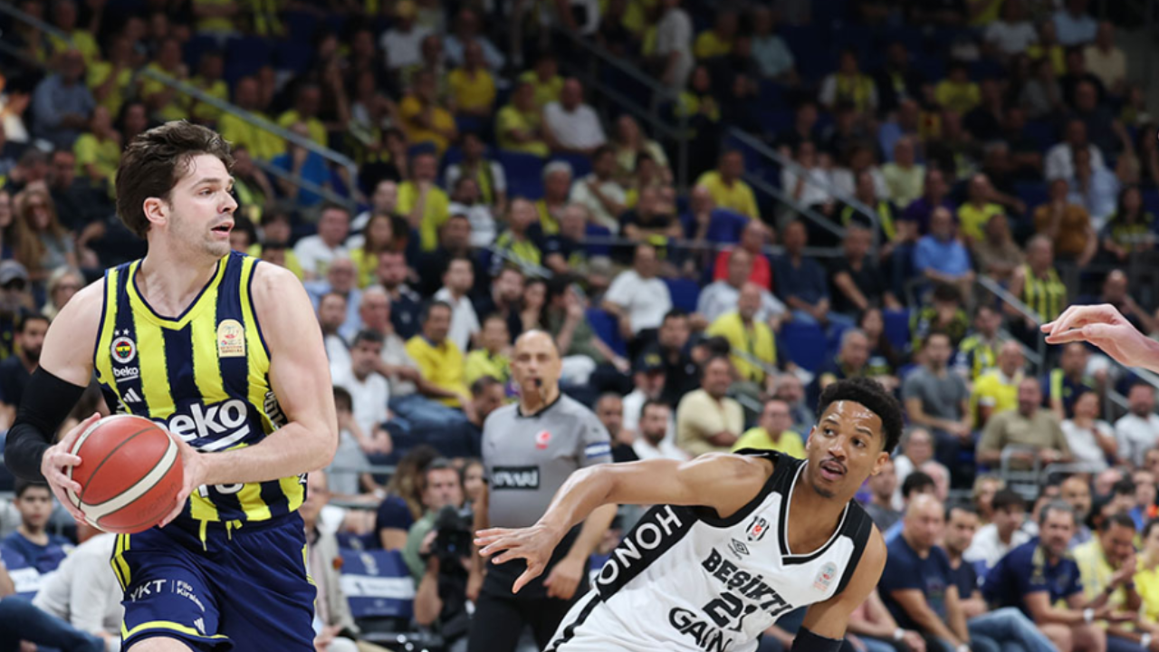 Derbide Fenerbahçe Beko’dan sert reaksiyon: Seriyi eşitledi