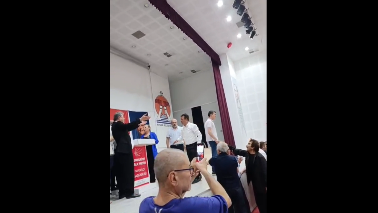 Özgür Özel'in adamı değilim deyince ortalık karıştı: Eski vekili CHP üyeleri protesto etti!
