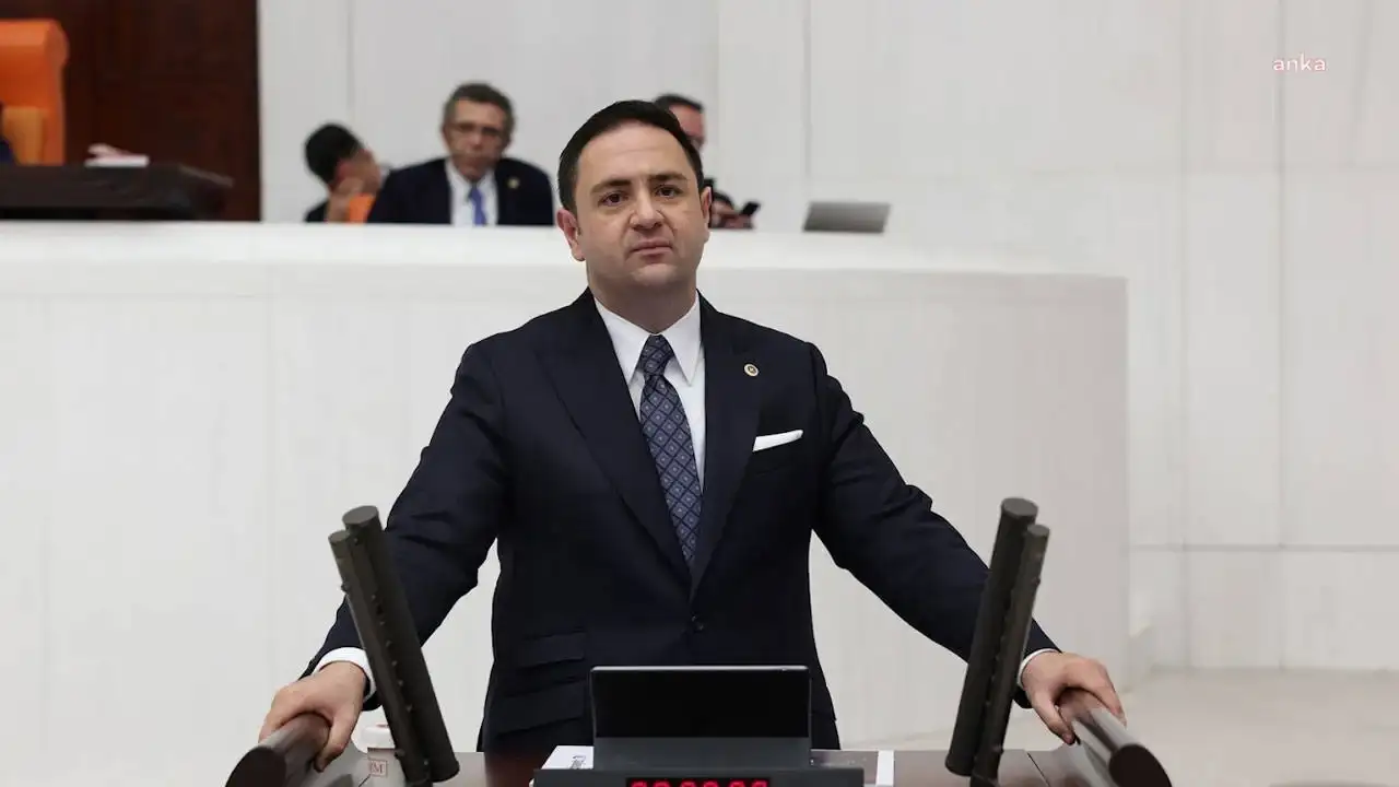Butlan yönetimi tam gaz: Akdoğan savunma bile vermeden parti üyeliği düşürüldü