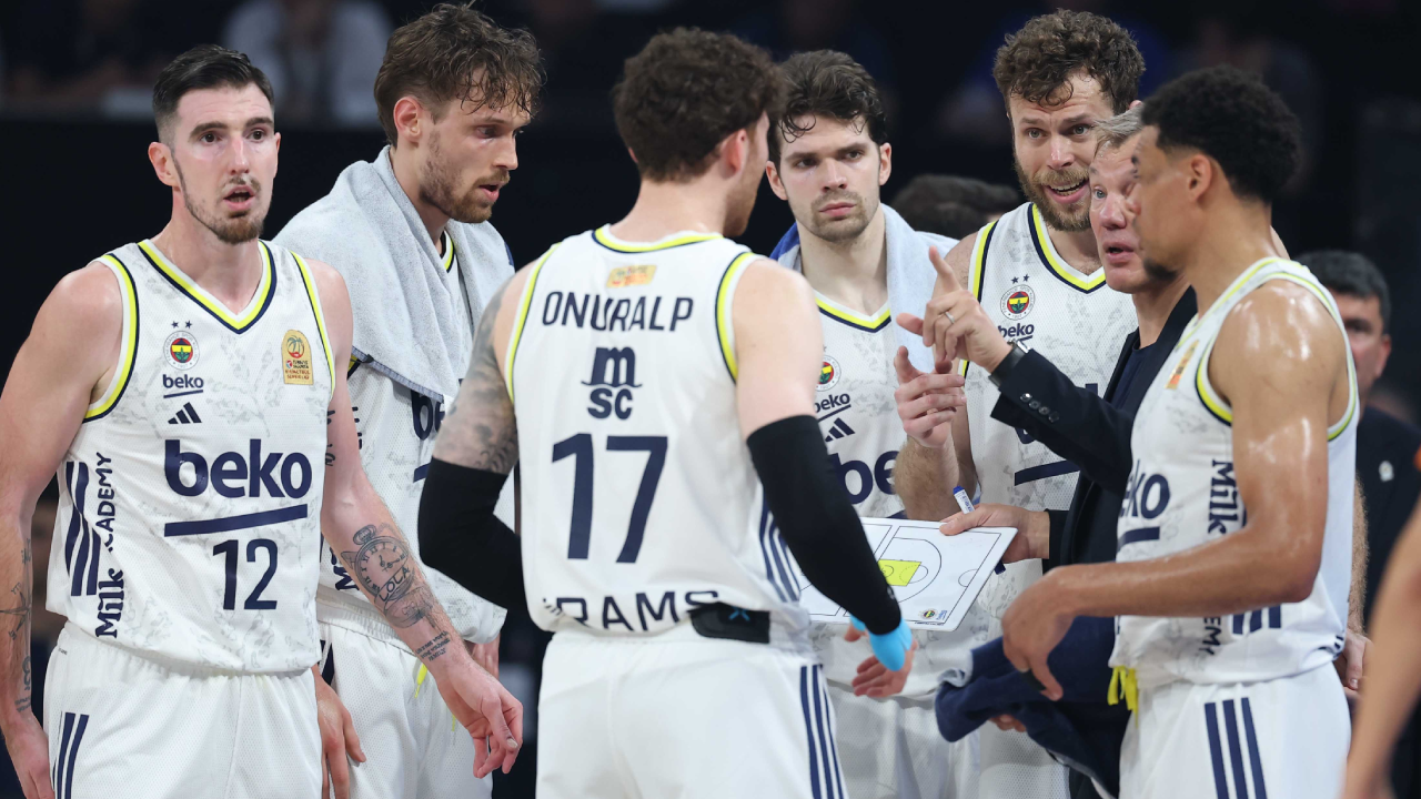 Fenerbahçe Beko şampiyonluğa bir adım uzakta: Beşiktaş GAİN evinde kayıp