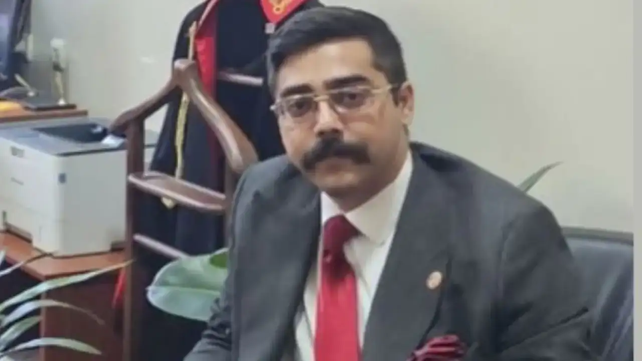 Gülşen'in tutuklanması, gazetecilere soruşturma, kumar ve eşine şiddet: O savcı terfi aldı!