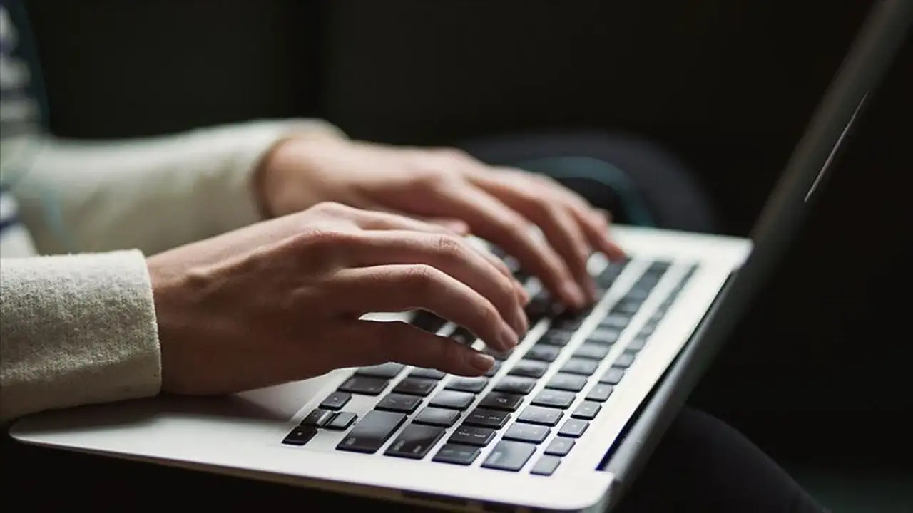 İnternet medyasına BİK kıskacı: Yeni ceza maddeleri Meclis'ten geçti
