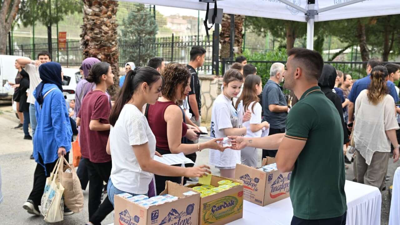 Manisa Büyükşehir’den YKS öğrencilerine ücretsiz ulaşım desteği