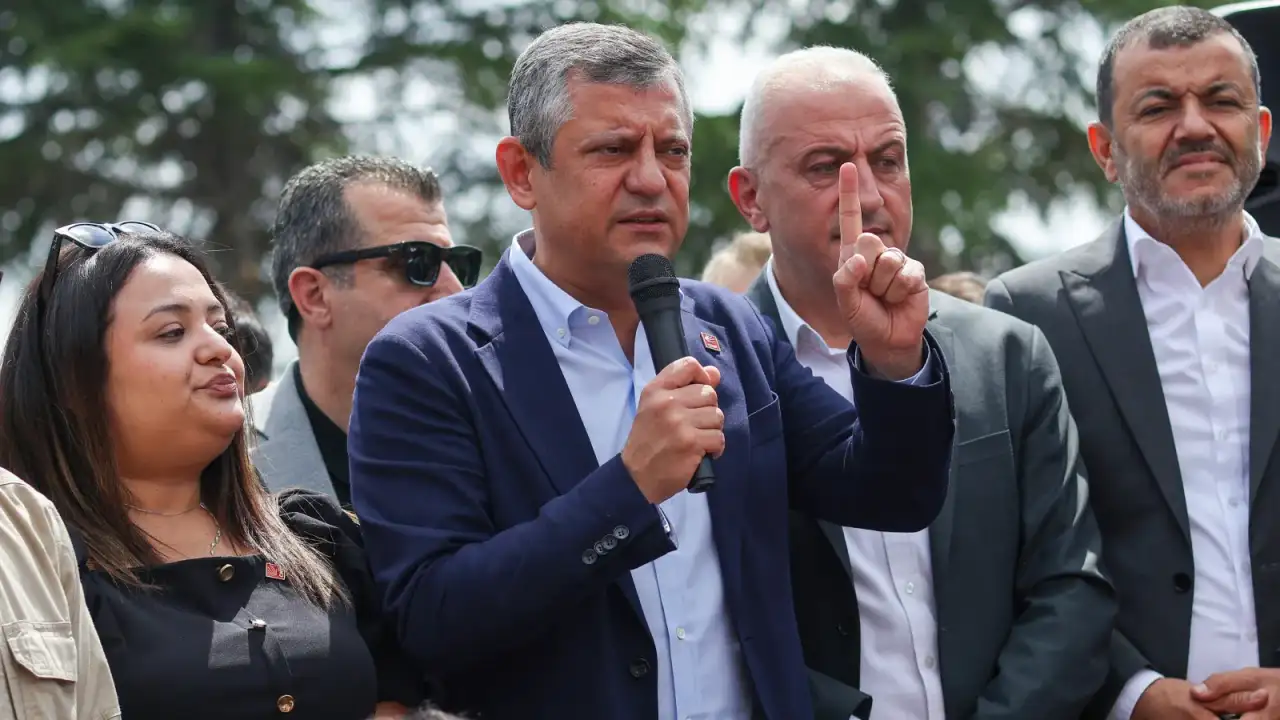 Özel turuna devam ediyor, binlere seslendi: Bundan sonra sokaktayız