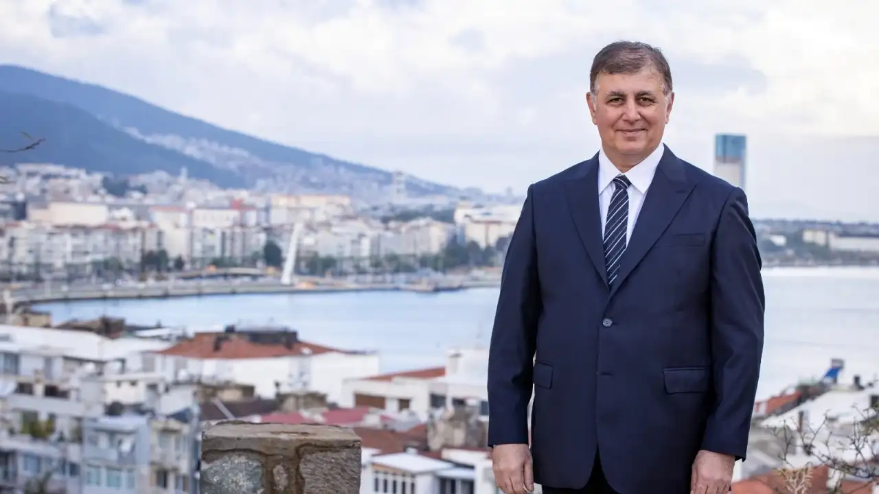 Cemil Tugay açıklama yaptı: AK Parti'ye geçecek mi sorusunu yanıtladı