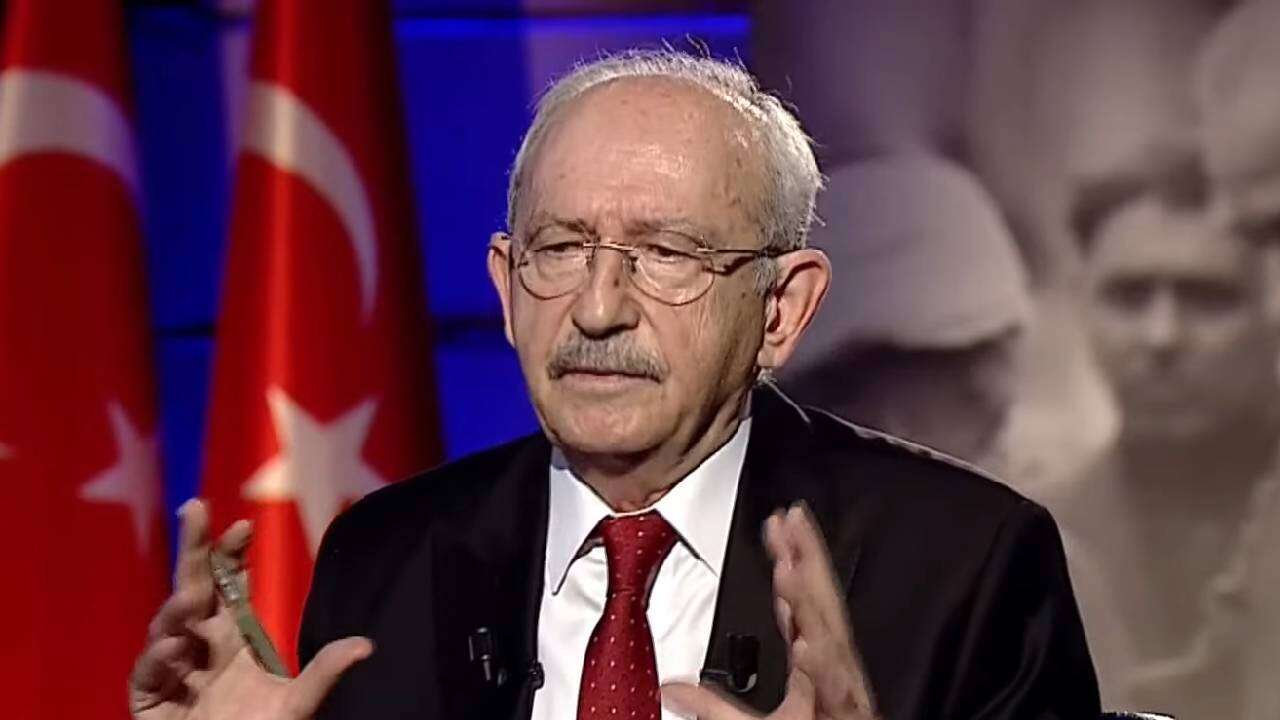 AK Parti'nin eski yöneticisi: 'Biz gerçekliğimizden çıktığımız için bünye kaldırmadı'