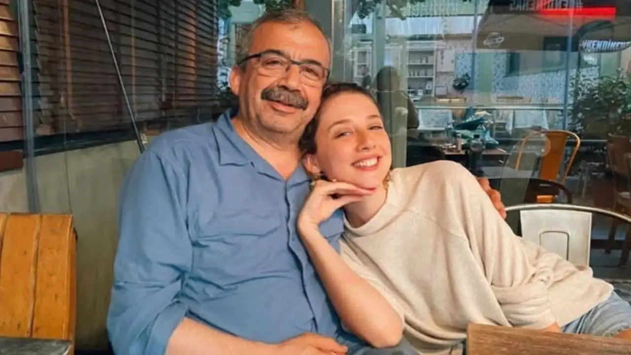 Sırrı Süreyya Önder’in kızından Kılıçdaroğlu’na ‘dokunulmazlık’ tepkisi