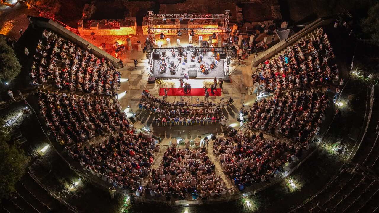 Metropolis Antik Kenti’nde müzik ve tarih buluştu