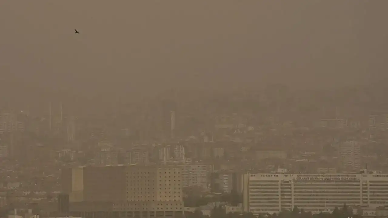 Meteoroloji'den kuvvetli rüzgâr ve toz taşınımı uyarısı