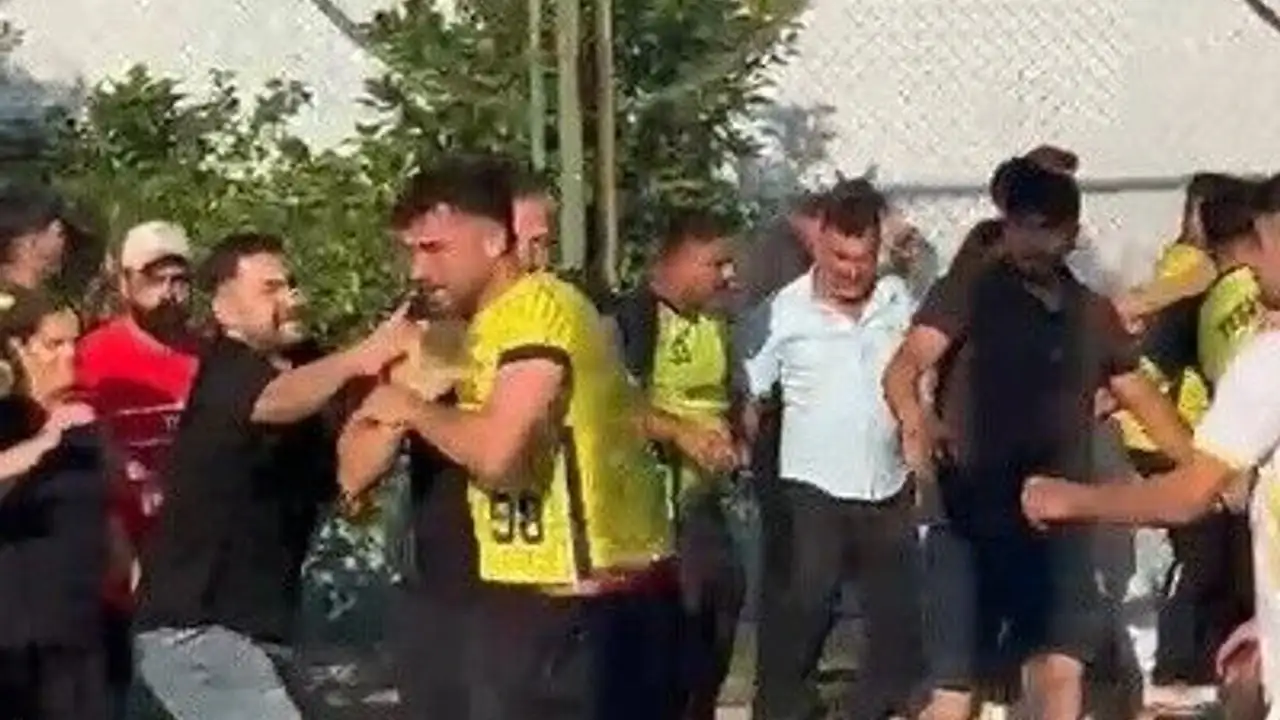 53 köy sahaya indi, dev turnuva karıştı: Yumruklar ve tekmeler havada uçuştu!