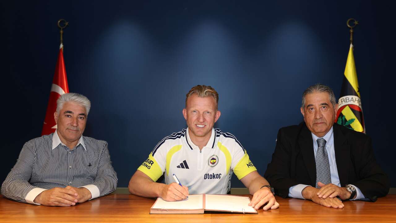 Dirk Kuyt, Fenerbahçe'ye geri döndü
