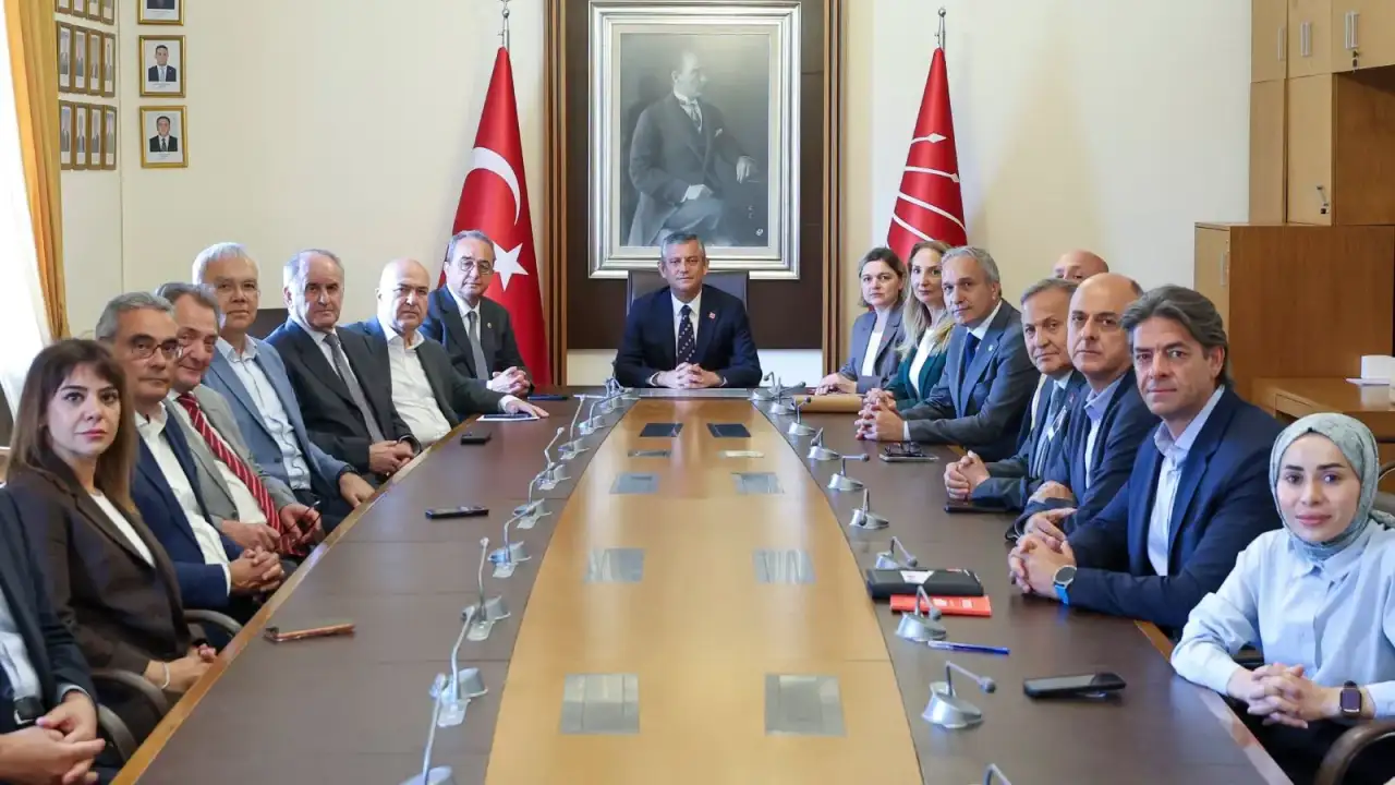 Cumhurbaşkanlığı Aday Ofisi yeni parti kurulursa ne yapacak?